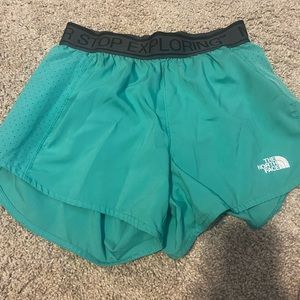 women's north face shorts